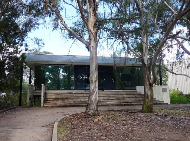 Replacement north wing of Churchill House